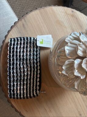 NWT Escama Studios Up-Cycled Pop-Tab Coin Pouch